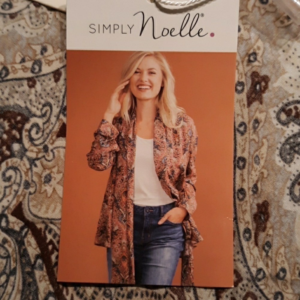 Simply Noelle xs cardigan